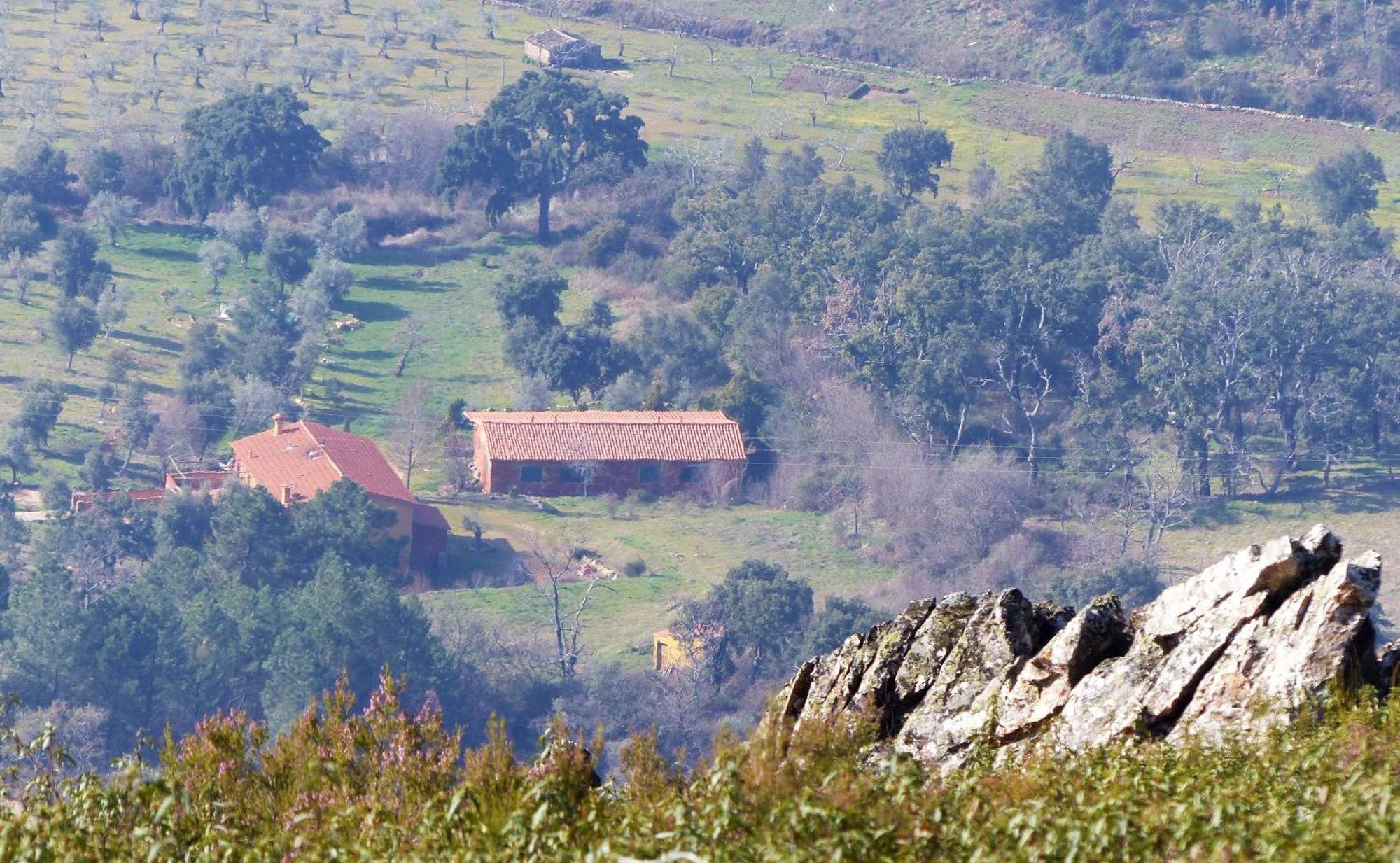 Apartamentos Rurales Candela Cañamero Zewnętrze zdjęcie